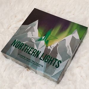 SOLD OUT Northern Lights Supreme Frost Palette